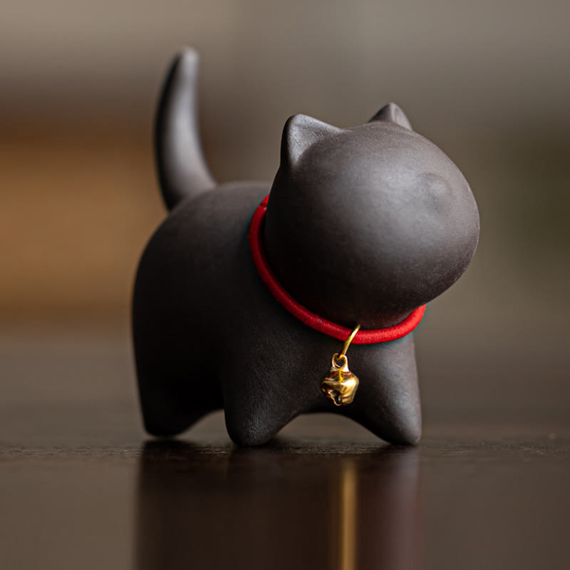 Nimara Ritual Mini Lovely Red Rope Bell Cat Tea Pet Purple Clay Figurine Desk Decoration