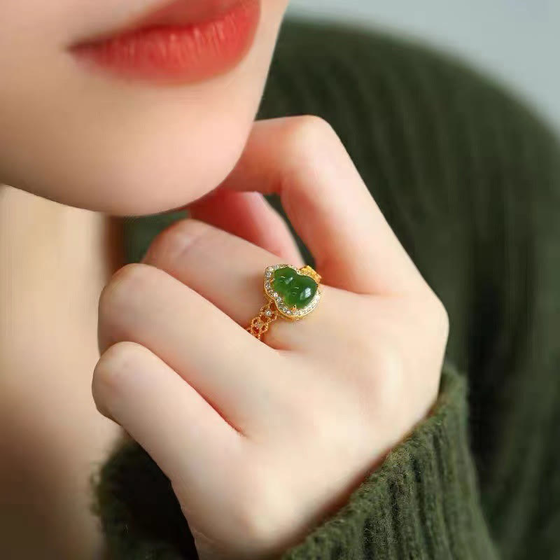 Nimara Ritual Vintage Gourd Green Chalcedony Copper Plated Gold Adjustable Wealth Ring