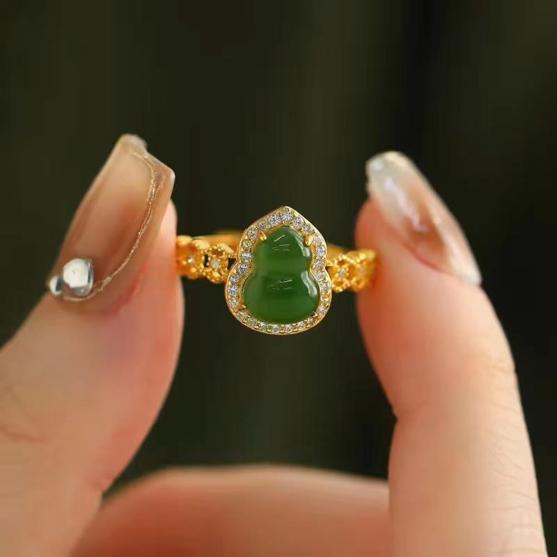 Nimara Ritual Vintage Gourd Green Chalcedony Copper Plated Gold Adjustable Wealth Ring