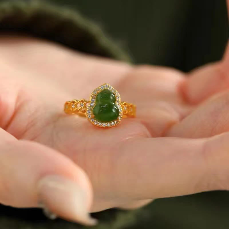 Nimara Ritual Vintage Gourd Green Chalcedony Copper Plated Gold Adjustable Wealth Ring