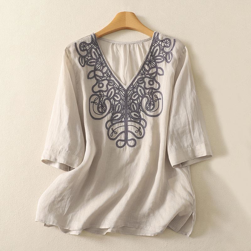 Nimara Ritual Embroidered V-neck Casual Women's Half Sleeve T-shirt