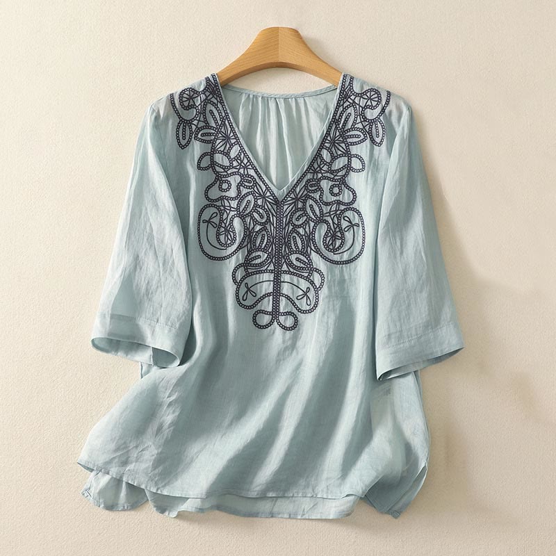 Nimara Ritual Embroidered V-neck Casual Women's Half Sleeve T-shirt