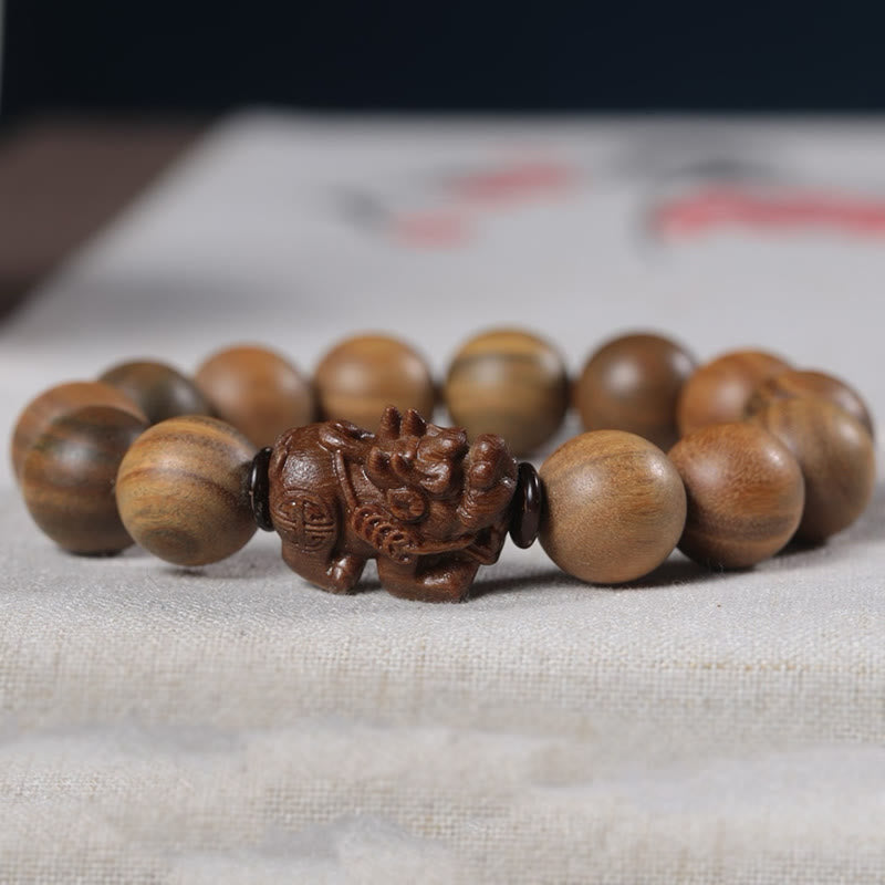 Nimara Ritual Green Sandalwood Pixiu Attract Wealth Bracelet