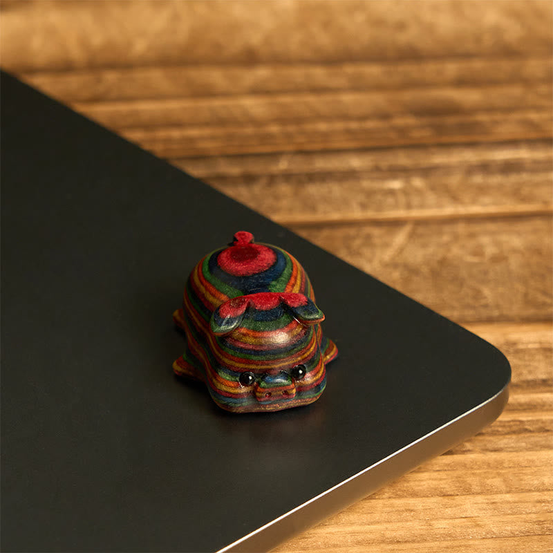 Nimara Ritual 2Pcs Mini Rainbow Eucalyptus Pig Carved Positive Decoration