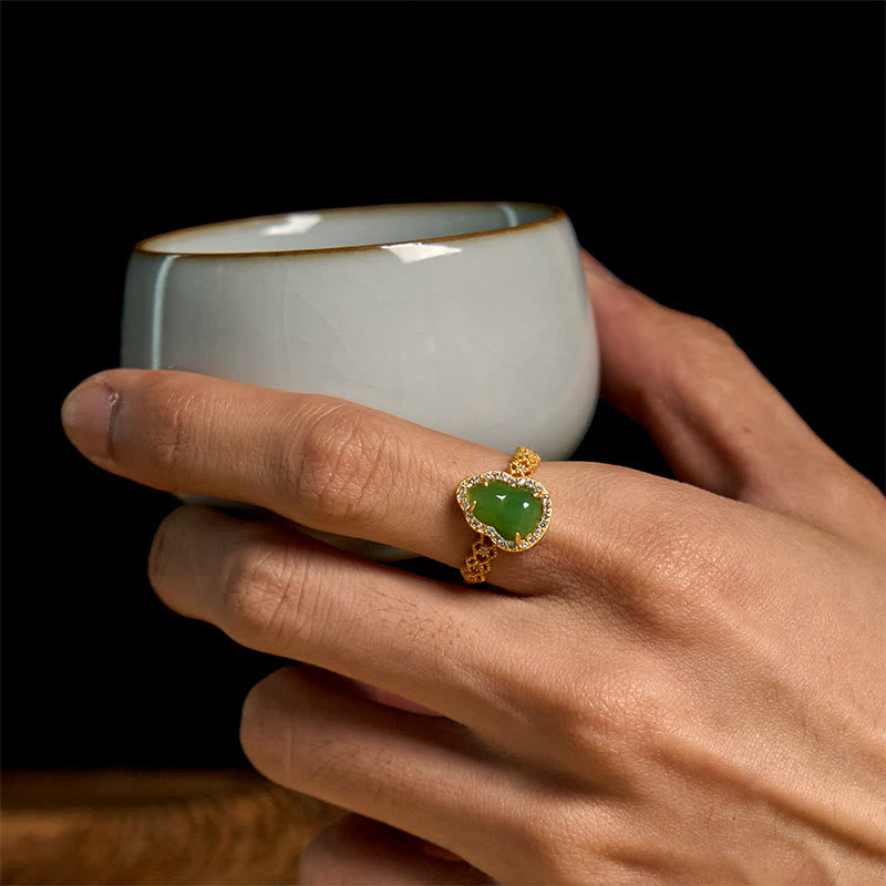 Nimara Ritual Vintage Gourd Green Chalcedony Copper Plated Gold Adjustable Wealth Ring
