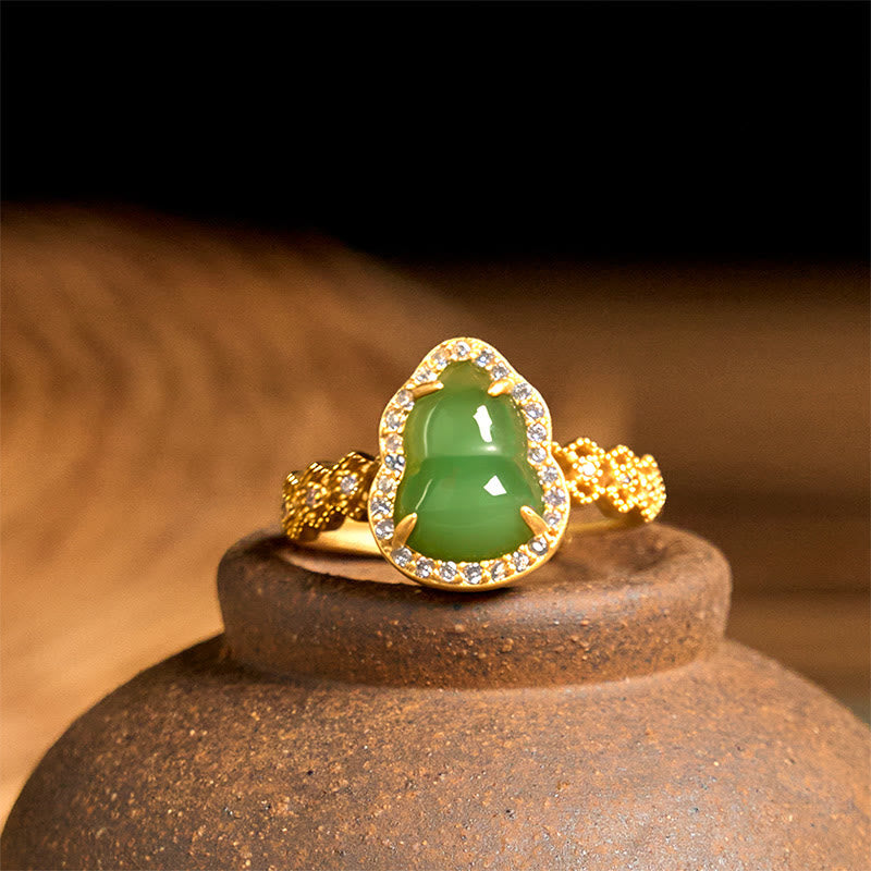 Nimara Ritual Vintage Gourd Green Chalcedony Copper Plated Gold Adjustable Wealth Ring