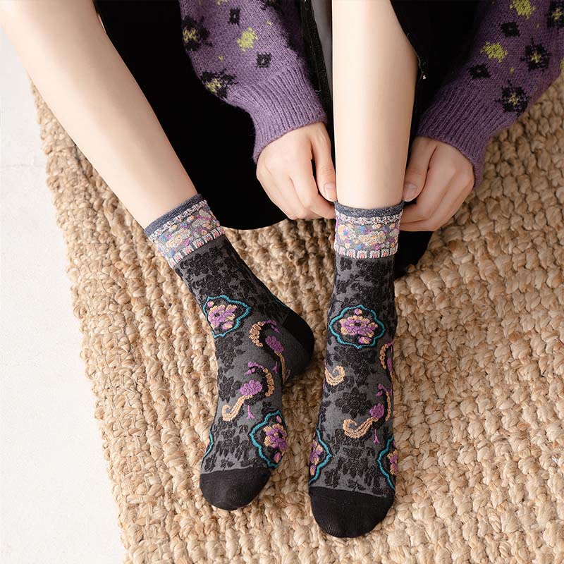 Nimara Ritual Retro Embossed Floral Pattern Micro Crew Women Cotton Socks