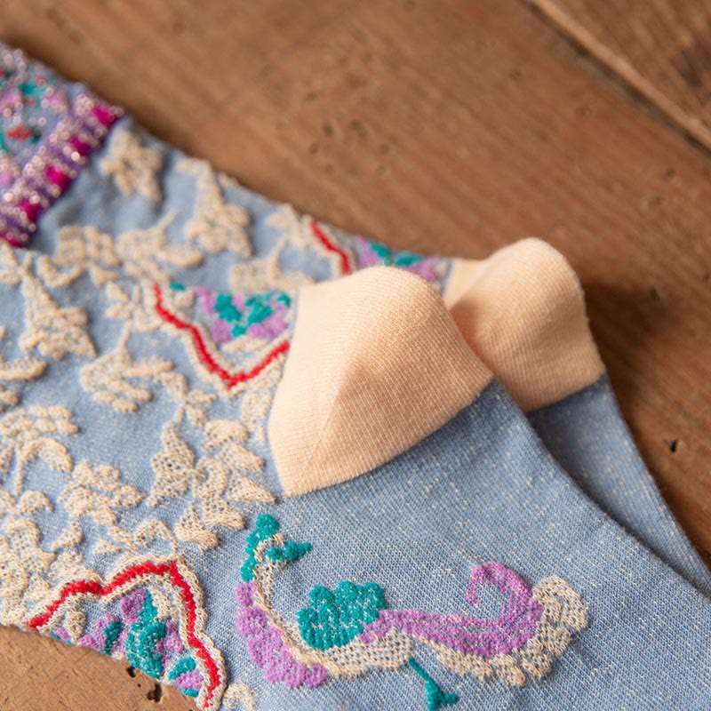 Nimara Ritual Retro Embossed Floral Pattern Micro Crew Women Cotton Socks