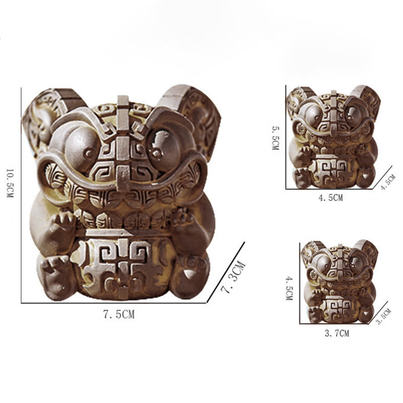 Nimara Ritual Handmade Gold Swallowing Beast Iron Powder Rust Cast Resin Statue Home Decoration