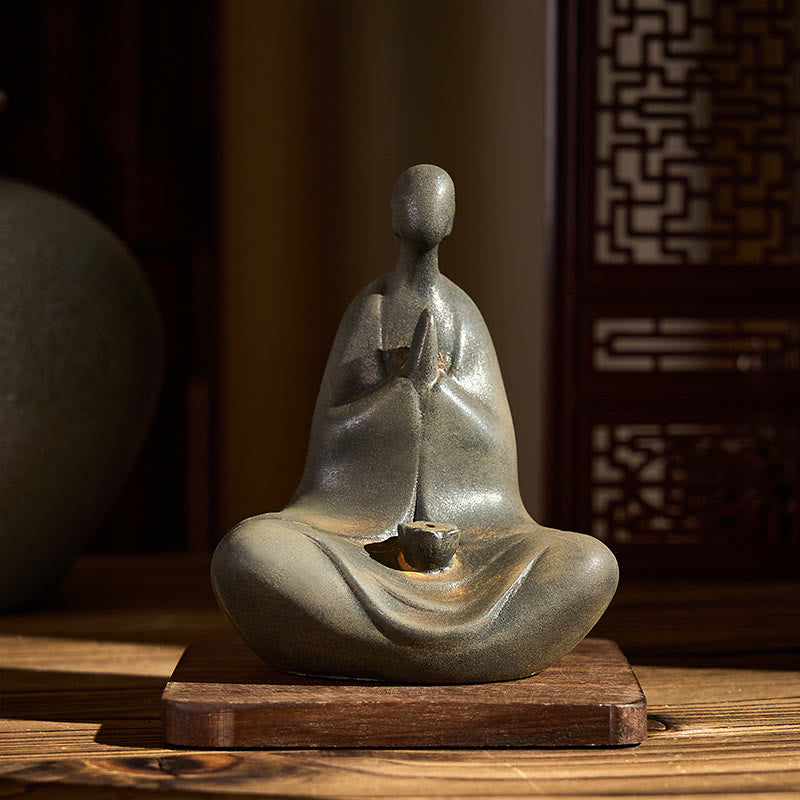 Nimara Ritual Handmade Formless Buddha Iron Powder Rust Cast Resin Statue Decoration 11.5*9*6.5 cm