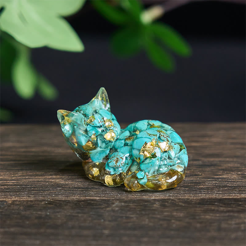 Nimara Ritual Crystal Chip Epoxy Resin Small Cat Positive Decoration