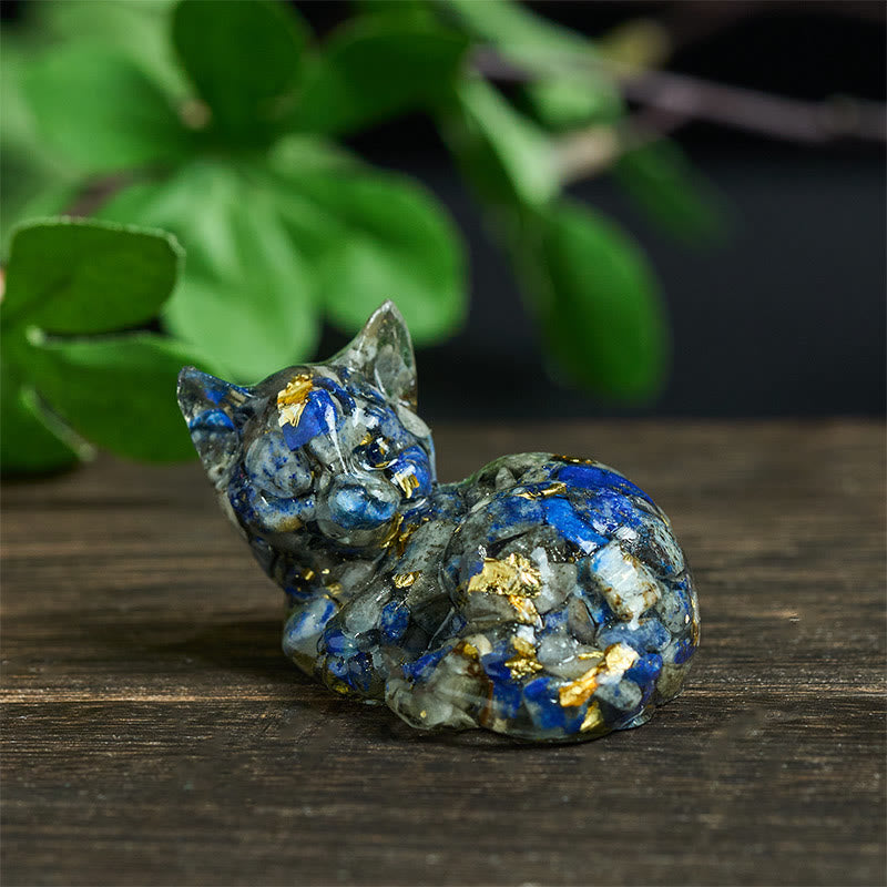 Nimara Ritual Crystal Chip Epoxy Resin Small Cat Positive Decoration