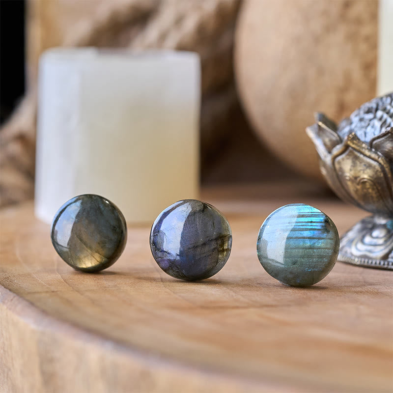Nimara Ritual Natural Round Labradorite Healing Figurine Decoration