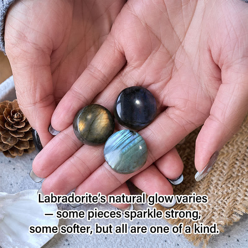 Nimara Ritual Natural Round Labradorite Healing Figurine Decoration