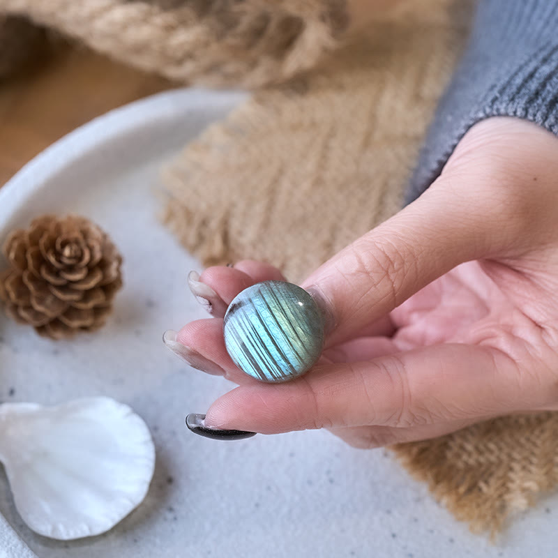 Nimara Ritual Natural Round Labradorite Healing Figurine Decoration