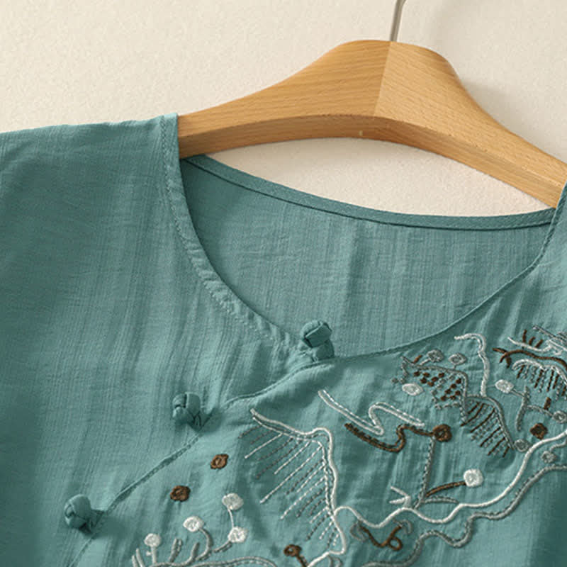 Nimara Ritual Summer Mountain Embroidered Crew Neck Women's Short Sleeve Shirt