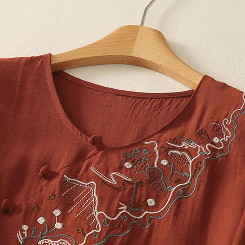 Nimara Ritual Summer Mountain Embroidered Crew Neck Women's Short Sleeve Shirt