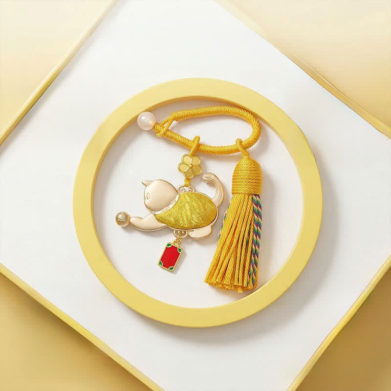 Nimara Ritual Song Brocade Lucky Beckoning Cat Tassel Gift Box Keychain