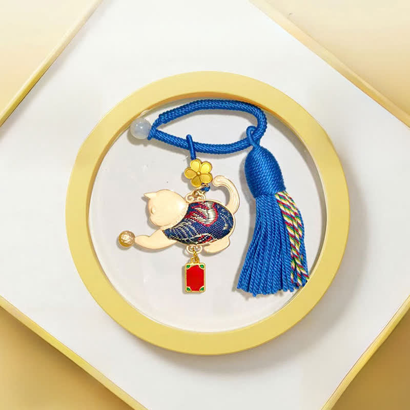 Nimara Ritual Song Brocade Lucky Beckoning Cat Tassel Gift Box Keychain