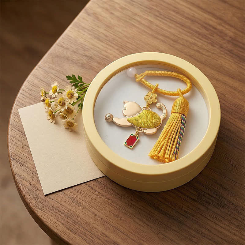 Nimara Ritual Song Brocade Lucky Beckoning Cat Tassel Gift Box Keychain