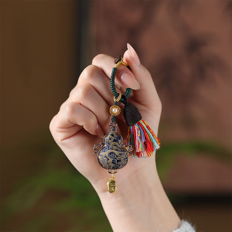 Nimara Ritual Song Brocade Gourd Fortune Keychain