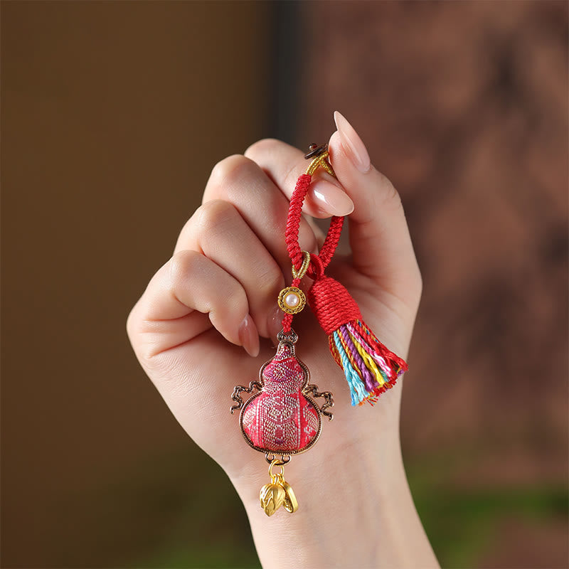 Nimara Ritual Song Brocade Gourd Fortune Keychain