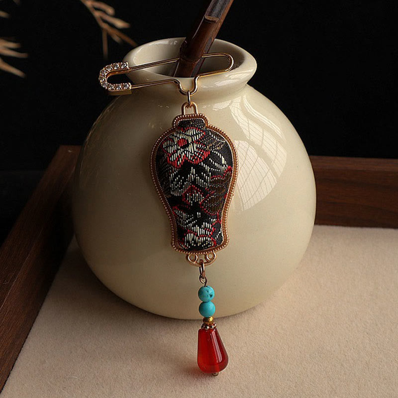 Nimara Ritual Song Brocade Vase Design Elegant Brooch