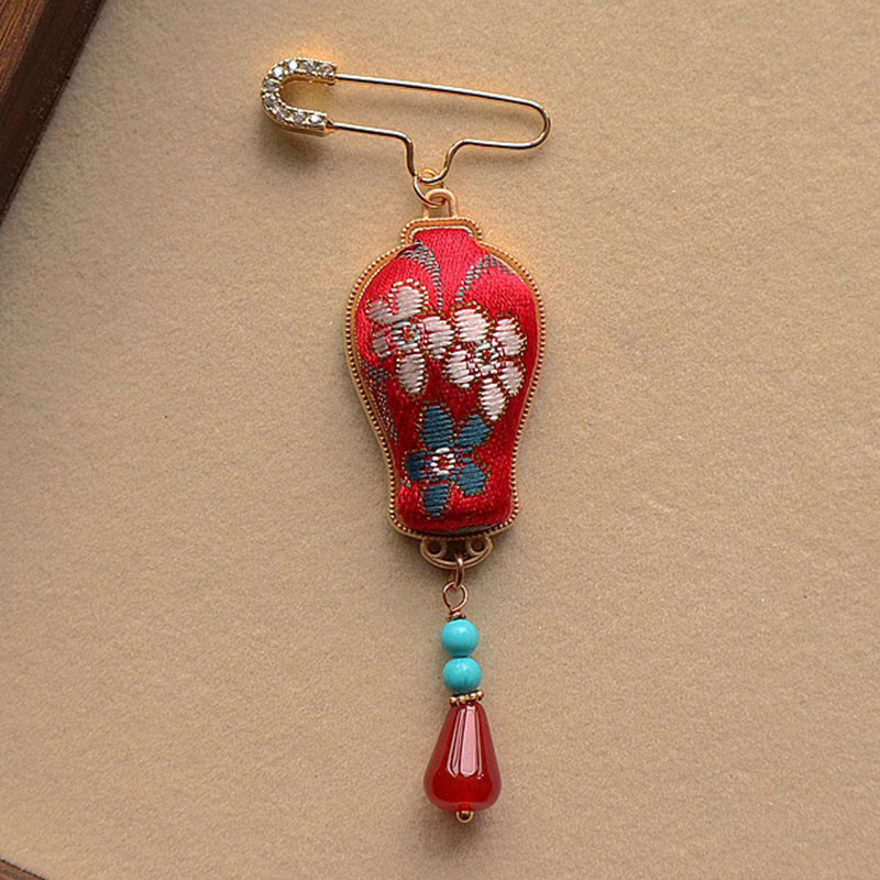 Nimara Ritual Song Brocade Vase Design Elegant Brooch