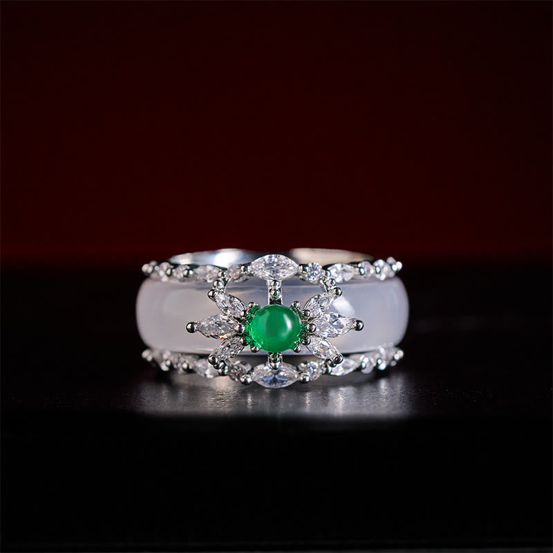 Nimara Ritual Chalcedony Flower Green Zircon Positive Ring