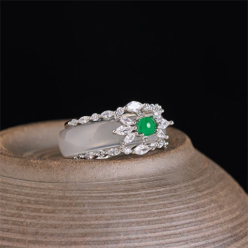 Nimara Ritual Chalcedony Flower Green Zircon Positive Ring