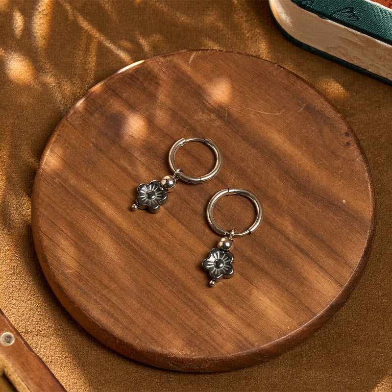 Nimara Ritual Flower Pattern Healing Copper Metal Hoop Earrings