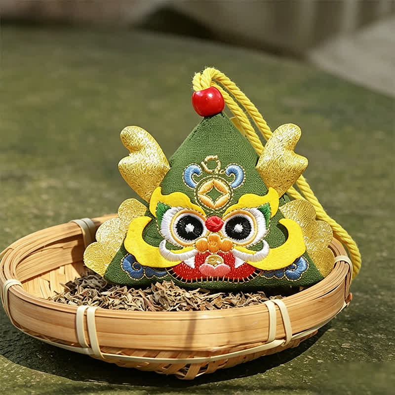 Nimara Ritual Charming Dragon Tiger Snake Triangle Cute Animal Decor