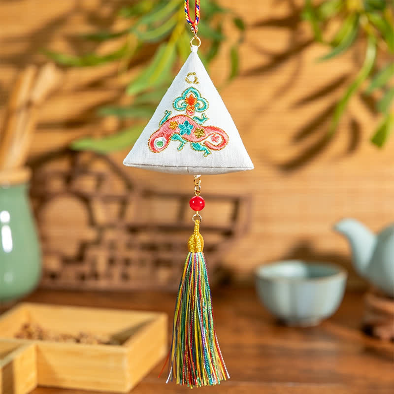 Nimara Ritual Embroidery Zongzi Triangle Scorpion Cute Animal Decor