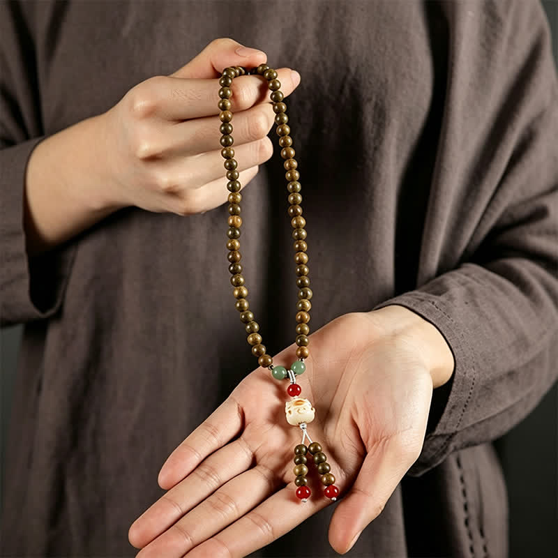 Nimara Ritual Green Sandalwood Serenity Hand-Woven Cat Charm Retro Ethnic Mala