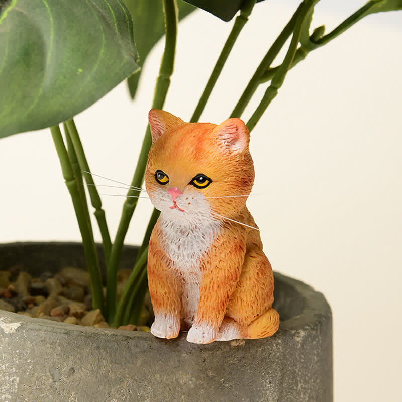 Nimara Ritual Painted Resin Gloomy Kitten Family Mini Cat Cute Animal Decor
