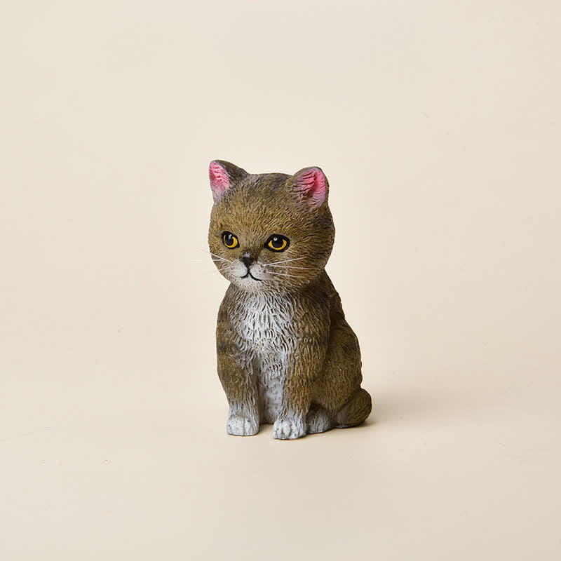 Nimara Ritual Painted Resin Gloomy Kitten Family Mini Cat Cute Animal Decor