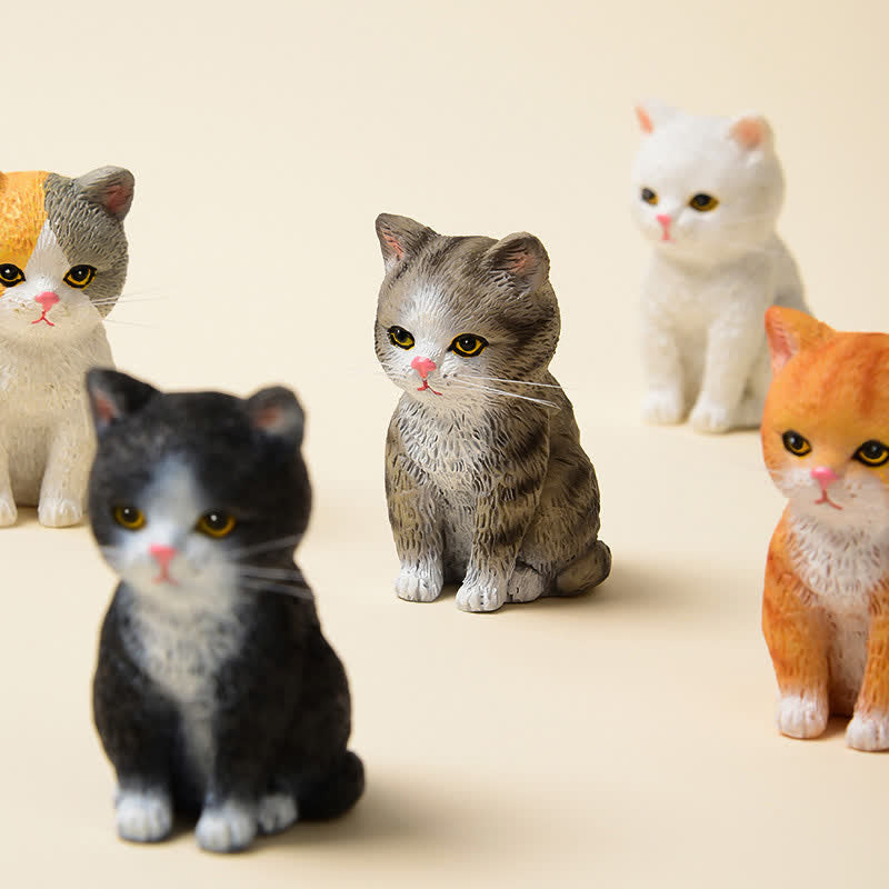 Nimara Ritual Painted Resin Gloomy Kitten Family Mini Cat Cute Animal Decor
