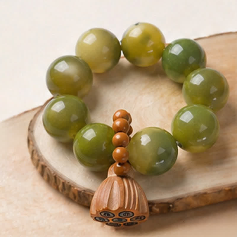Nimara Ritual White Bodhi Seed Lotus Pod Grounding Hand-Polished Tactile Meditation Beads Decorations