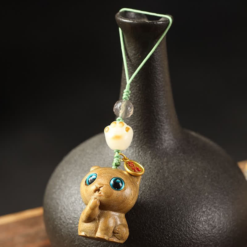 Soothing and Positive Green Sandalwood Cat Hand-Woven Keychains