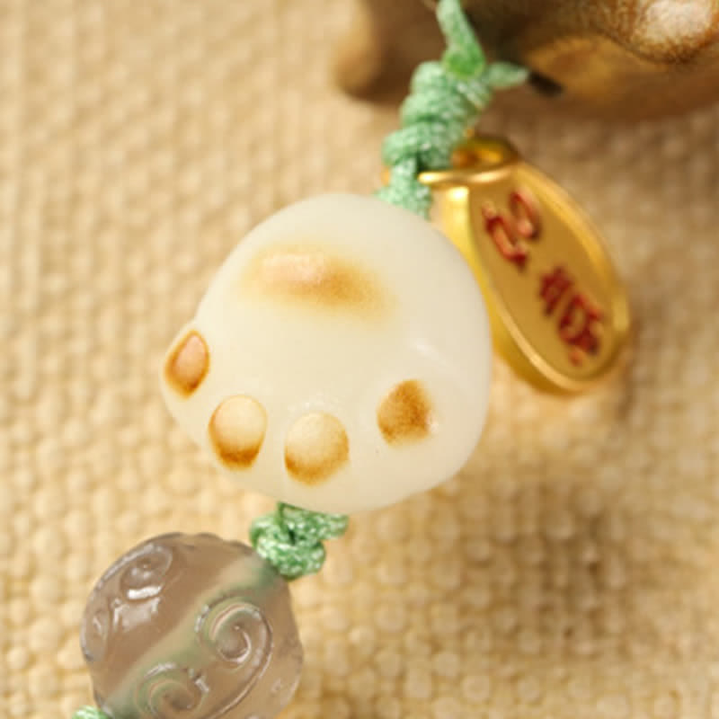 Soothing and Positive Green Sandalwood Cat Hand-Woven Keychains