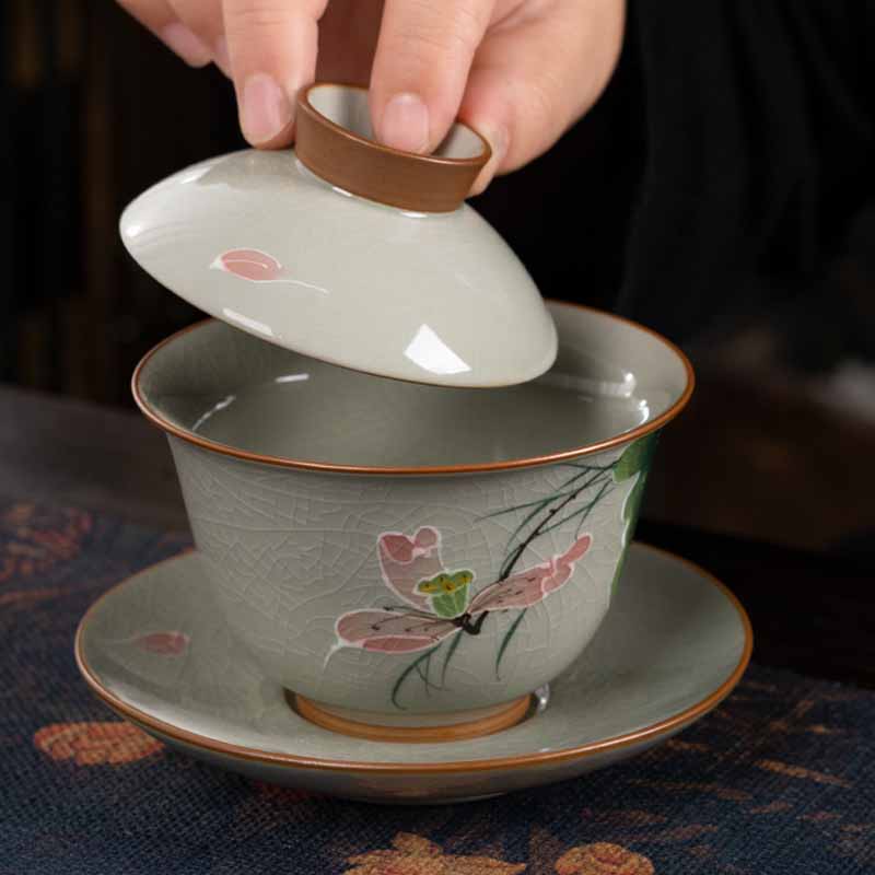 Nimara Ritual Lotus Koi Fish Pod Leaf Ceramic Gaiwan Sancai Teacup Kung Fu Tea Cup And Saucer With Lid 140ml