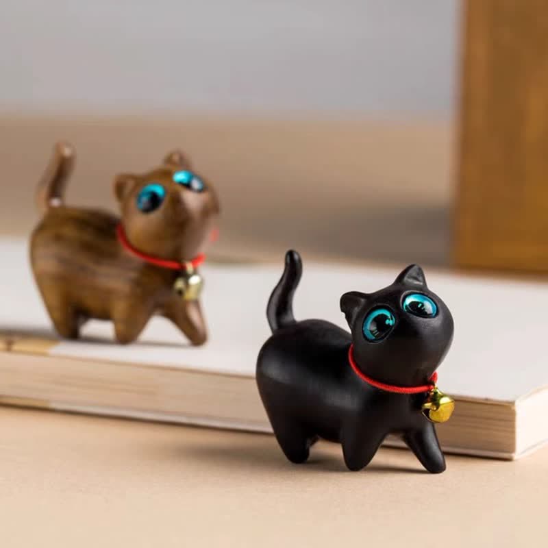 Nimara Ritual Green Sandalwood Small Leaf Red Sandalwood Cute Cat Animals Soothing Peace Decoration