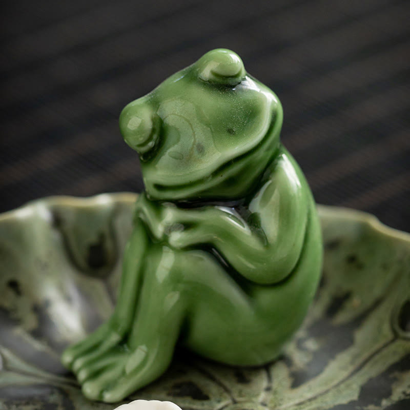 Nimara Ritual Leaf Meditation Frog Pattern Healing Ceramic Incense Burner Decoration