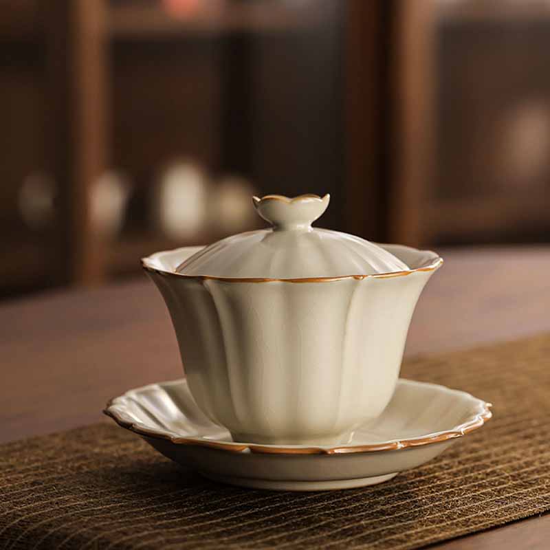 Nimara Ritual Beige Plum Blossom Shape Peach Branch Ceramic Gaiwan Sancai Teacup Kung Fu Tea Cup With Lid