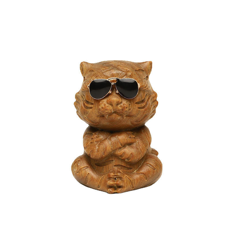 Nimara Ritual Small Green Sandalwood Tiger Engraved Positive Desk Decorations