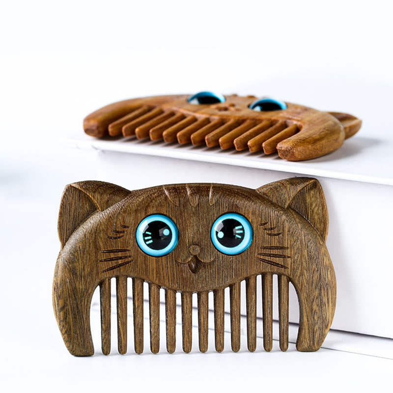 Nimara Ritual Simple Cat Pattern Green Sandalwood Cure Portable Comb