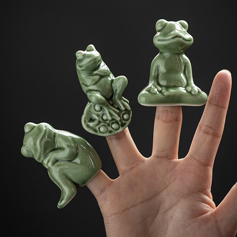 Nimara Ritual Mini Small Meditation Lotus Resting Frog Ceramic Wealth Luck Home Tea Pet Figurine Decoration