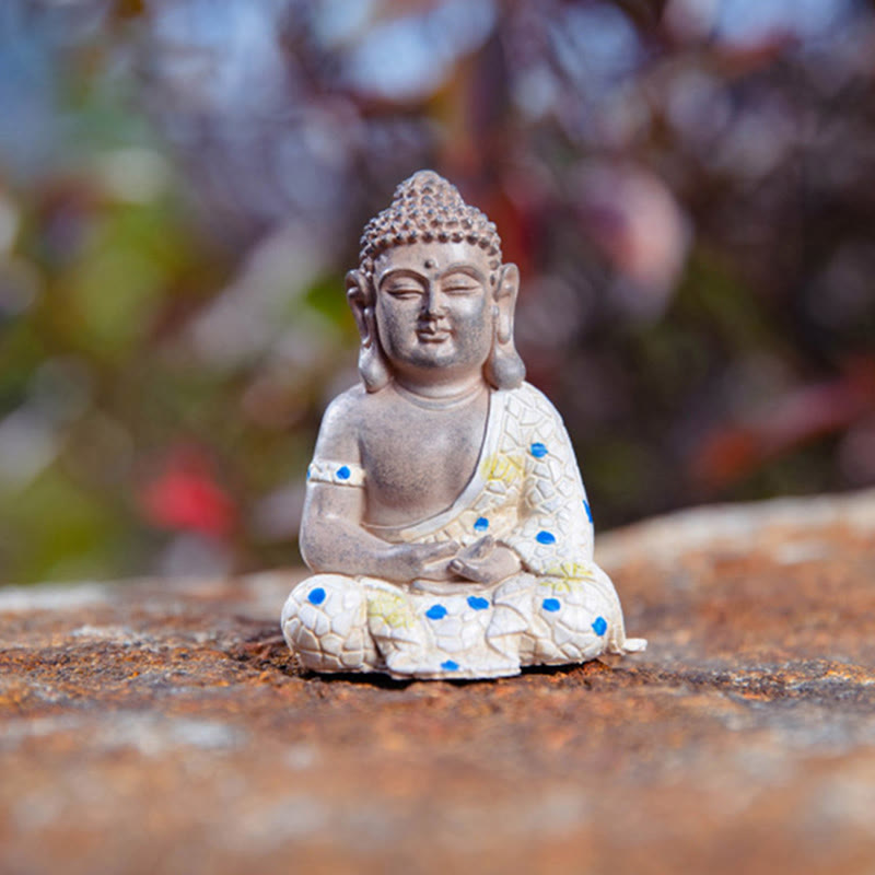 Nimara Ritual Meditating Zen Buddha Serenity Resin Statue Figurine Home Decoration