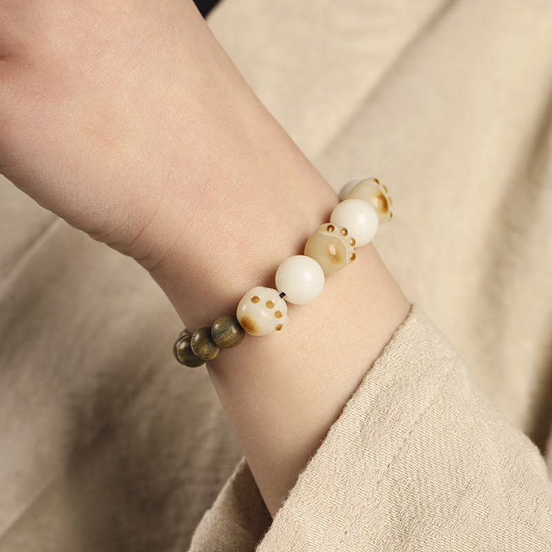 Nimara Ritual Natural Green Sandalwood Bodhi Seed Cat Paw Claw Cure Bracelet