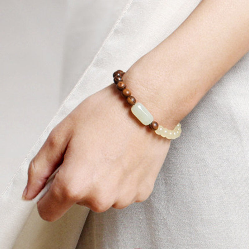 Nimara Ritual Jade Sandalwood Luck Abundance Bracelet